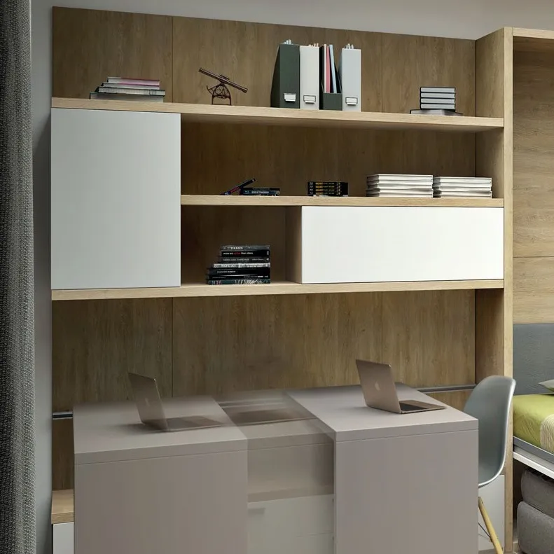 Scrivania legno con libreria e letto verde